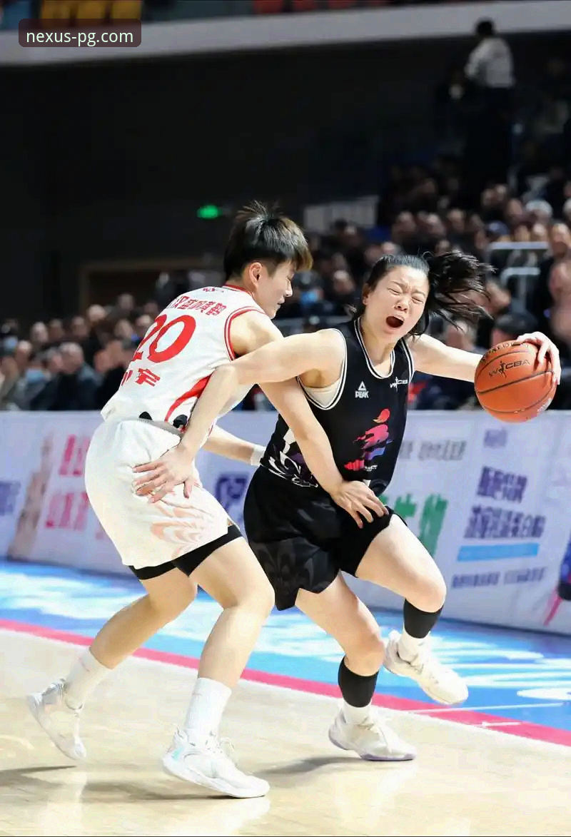 中国女篮资格赛关键胜利最新动态，战术调整与多点开花成亮点